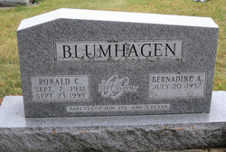 Ronald Claire Blumhagen 