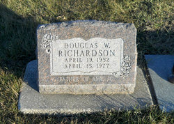 Douglas W Richardson 