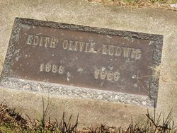 Edith Olivia “Ella” <I>Knutson</I> Ludwig 