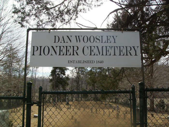 Dan Woosley Pioneer Cemetery