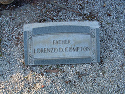 Lorenzo D Compton 
