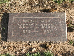 Robert E Batson 