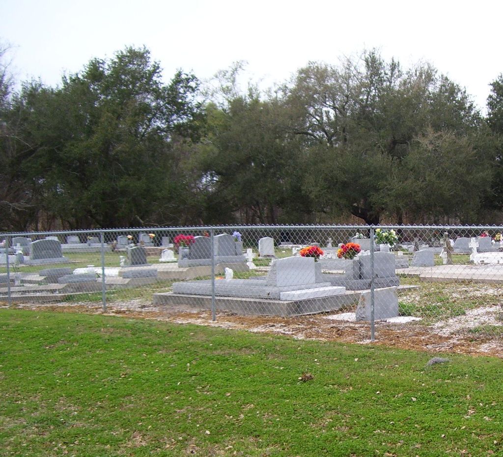 Pecan Island Community Cemetery