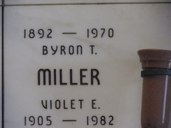Violet Eleanor <I>Williams</I> Miller 