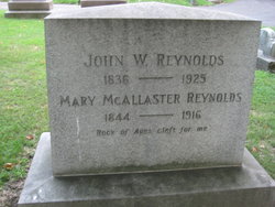 Maj John W Reynolds 