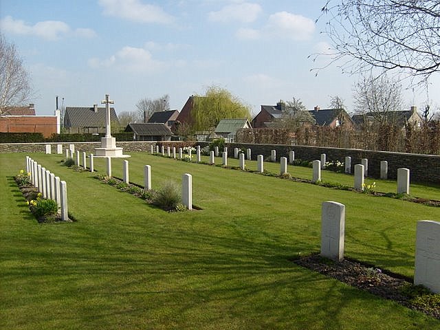 Dickebusch Old Military Cemetery
