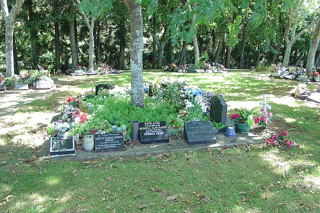 Heights Park Cemetery