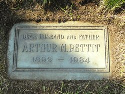 Arthur M Pettit 