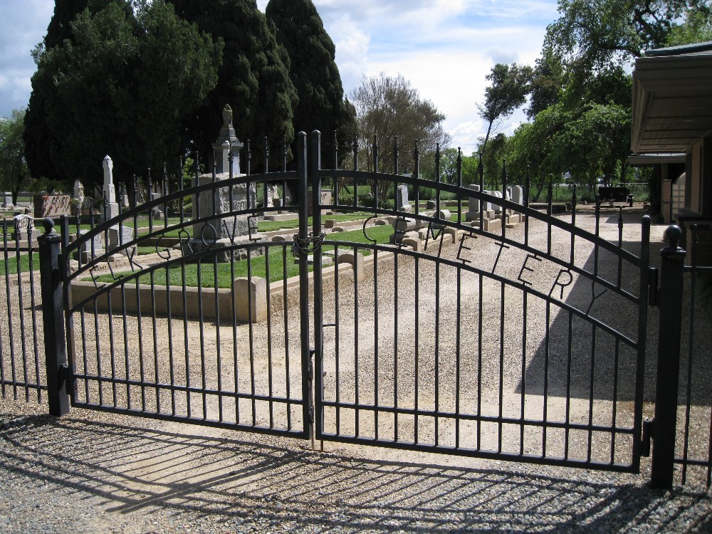 Elk Grove-Cosumnes Cemetery