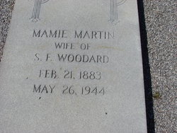 Mary “Mamie” <I>Martin</I> Woodard 