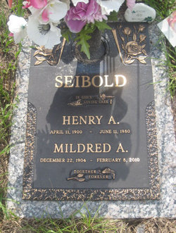 Mildred A Seibold 