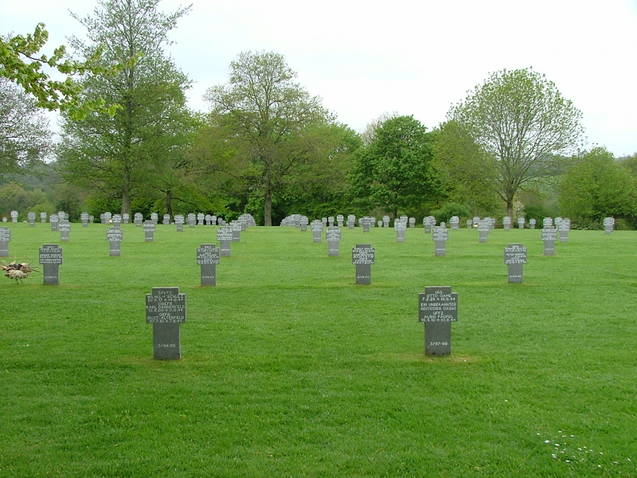 Orglandes Cemetery