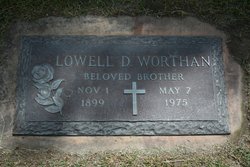 Lowell Dell Worthan 