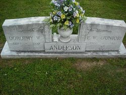 Everett W “Junior” Anderson Jr.