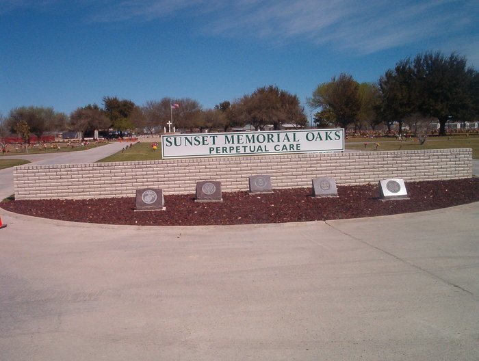 Sunset Memorial Oaks Cemetery