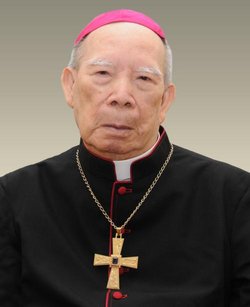 Bishop Antôine Nguyễn Vãn Thiện 