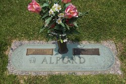 Lillian Lois <I>Reed</I> Alford 