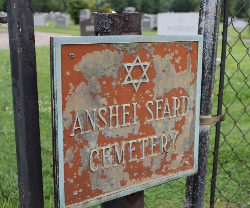 Anshei Sfard Cemetery