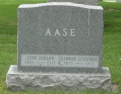 Hannah Josephine Aase 