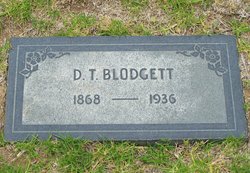 David T Blodgett 