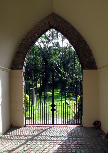 Friar's Bush Graveyard