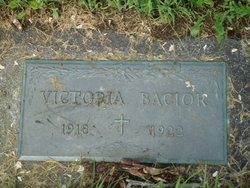 Victoria Bacior 