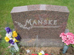 Roy J Manske 