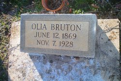 Leolia W “Olia” <I>Barrett</I> Bruton 