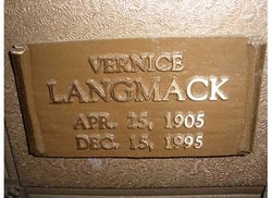 Vernice Blanche <I>Wakefield</I> Langmack 