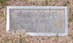 Annie Liza <I>Williams</I> Gaines 