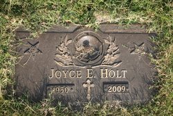 Joyce E. <I>Scott</I> Holt 