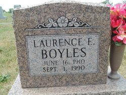 Laurence E Boyles 