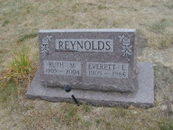 Ruth Margaret <I>Price</I> Reynolds 