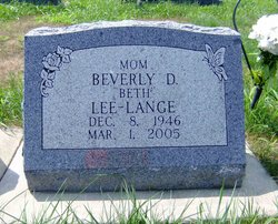 Beverly Dawn <I>Tesch</I> Lee-Lange 