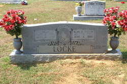 Hollis Locke 