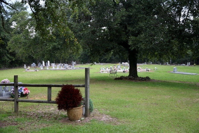 Racom Cemetery