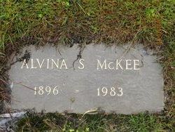Alvina E “Vina” <I>Smith</I> McKee 