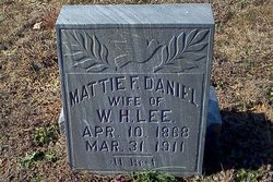 Martha Frances “Mattie” <I>Daniels</I> Lee 
