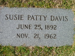 Susan E <I>Patty</I> Davis 