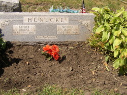 Ernest Hunecke 