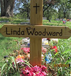 Linda Sue <I>Carey</I> Woodward 