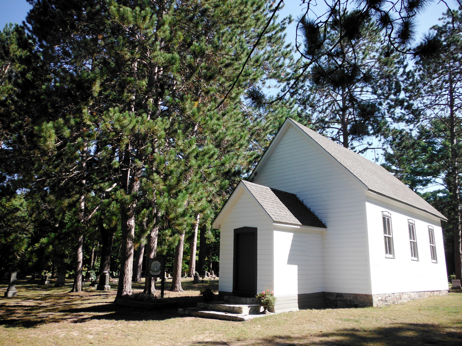 Twelve Mile Lake United Church Cemetery