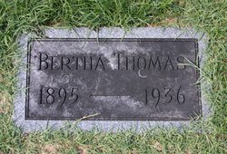 Bertha L. <I>Straughan</I> Thomas 