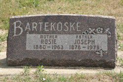 Rose Ann “Rosie” <I>Kriz</I> Bartekoske 