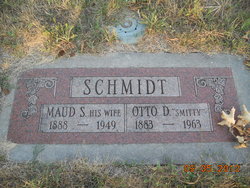 Maud S. Schmidt 