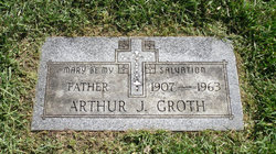 Arthur John Groth 