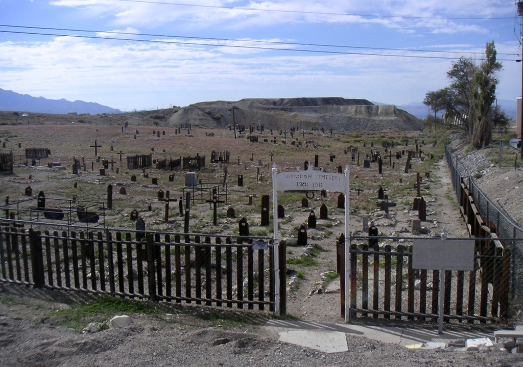 Old Tonopah Cemetery