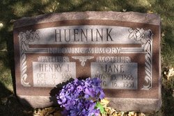Henry J Huenink 