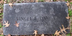 Vincel Emily <I>Tipton</I> Daniel 