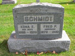 Edna E <I>Thompson</I> Schmidt 